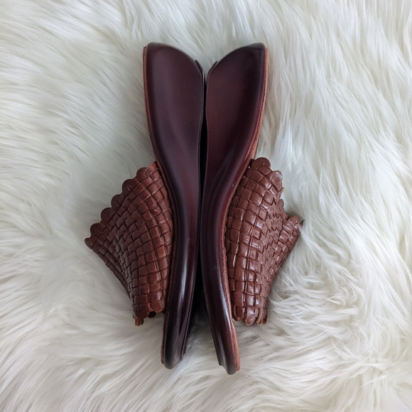 Vintage Artesanias Hermanos Gomez Woven Leather Sandals | 7.5 - Picture 5 of 9